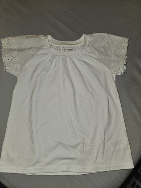 Crown And Ivy White Girls' Eyelet Sleeve Tee